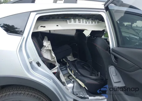 2018 Subaru Crosstrek 2.0I Premium z USA, uszkodzony, nr VIN JF2GTADC7JH215394